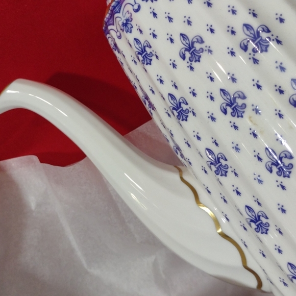 Spode China, 1950s Fleur de lis Pattern - Picture 3 of 15